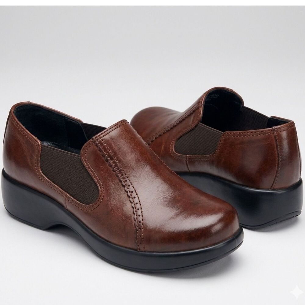 Dromedaris Falcon Leather Slip-On Comfort Shoe